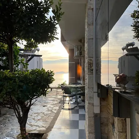 Pensionat Mecani Guesthouse