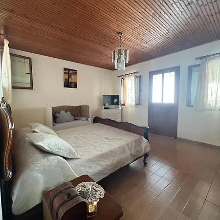 Mecani Guesthouse Pensionat *